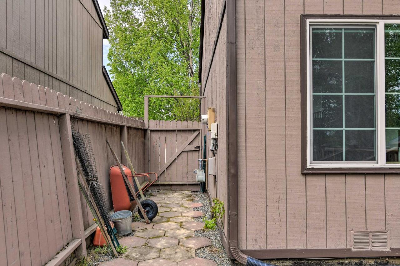 Villa Pet Friendly Anchorage Retreat with Deck&Yard Exterior foto